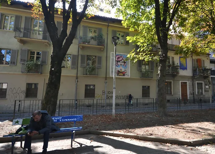 Casa Nel Borgo Vicinissima Al Centro Di Lägenhet Turin